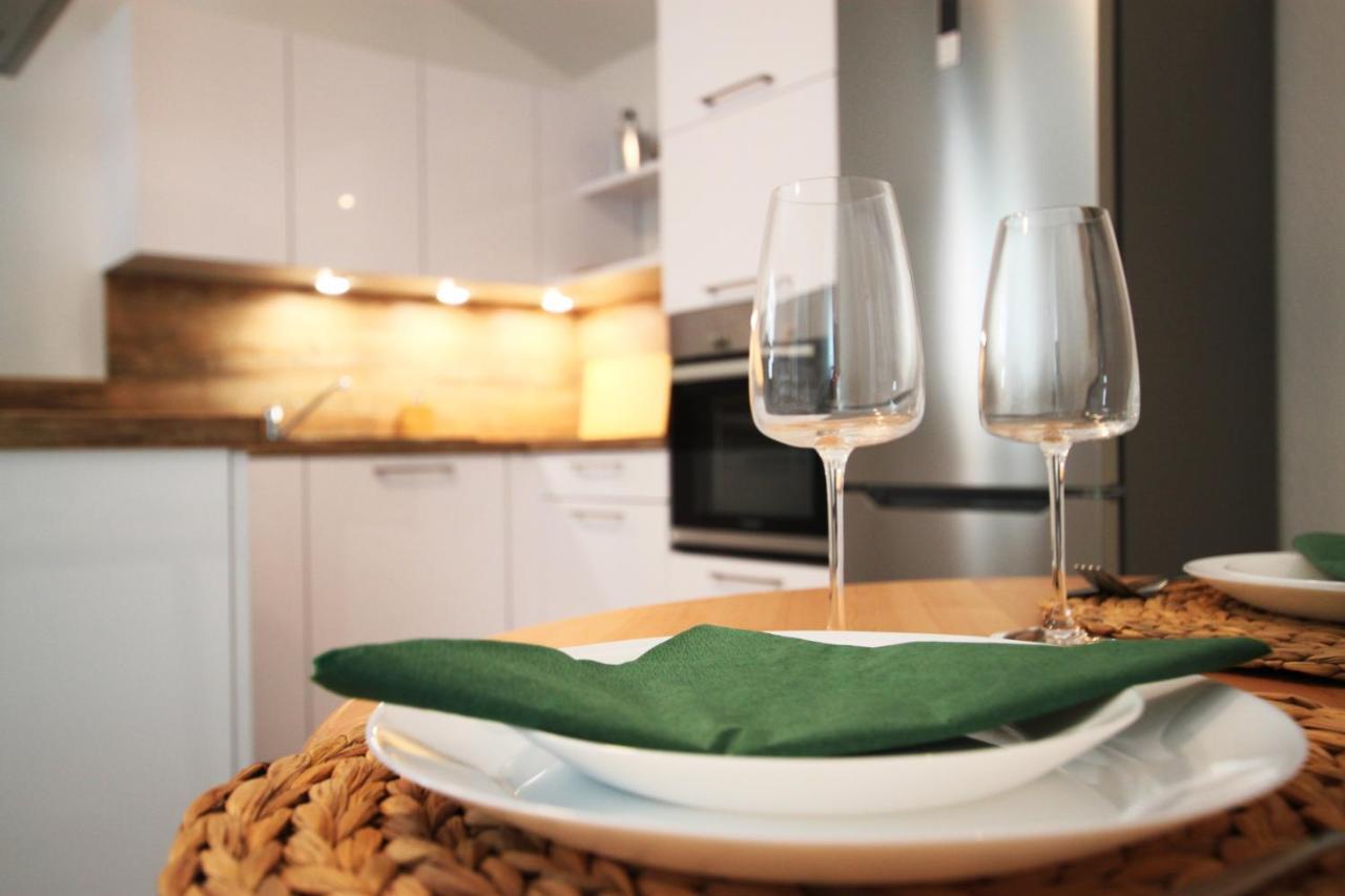 Apartment Meerzeit Mit Terrasse Husum  Esterno foto
