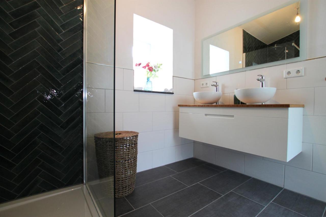 Apartment Meerzeit Mit Terrasse Husum  Esterno foto